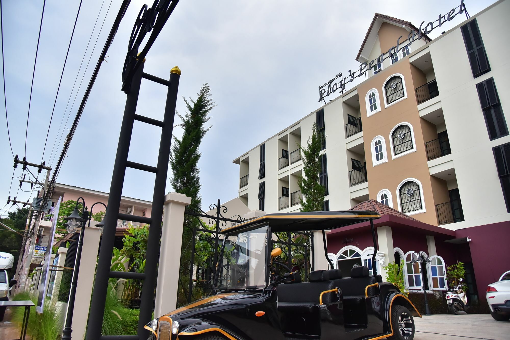 Ploy'S Pearl Hotel Surat Thani Exteriér fotografie